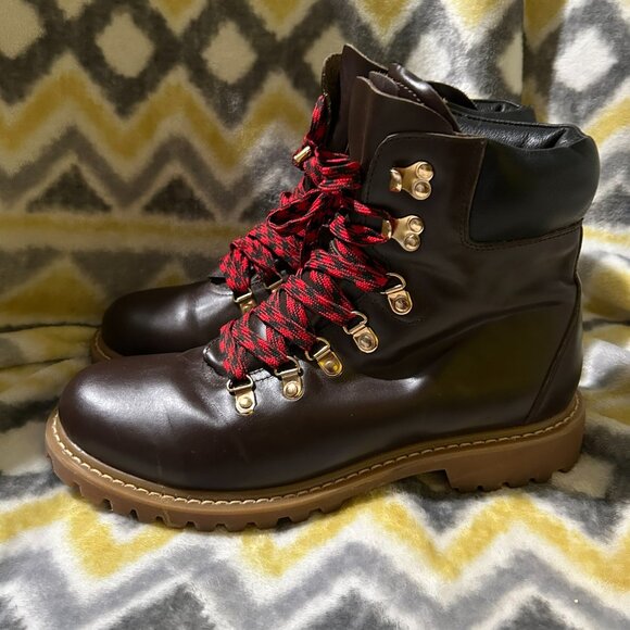 Black and Red From The Walking Dead Joie Norfolk Boots are size 9.5/39.5 EUC - Picture 2 of 4